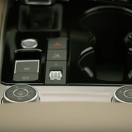 フォルクスワーゲン・トゥアレグ 新型の市販モデルのティザーイメージ