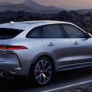ジャガー F-PACE・SVR