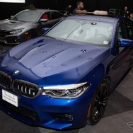 2018ワールドパフォーマンスカーを受賞したBMW M5 新型（ニューヨークモーターショー2018）