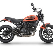 ドゥカティスクランブラー Sixty2