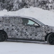 BMW 1シリーズ　スクープ動画
