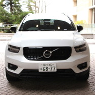 ボルボXC40