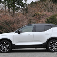 ボルボ XC40
