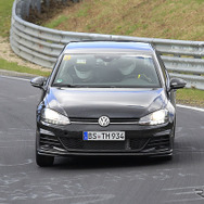 VW ゴルフ 8代目開発車両 スクープ写真