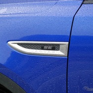 ジャガー E-PACE P250