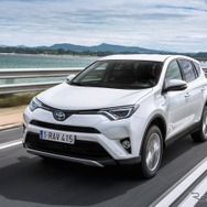 トヨタRAV4ハイブリッド