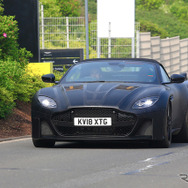 アストンマーティン DBS スーパーレジェーラ ヴォランテ スクープ写真