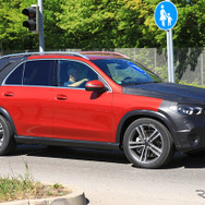 メルセデスベンツ GLE スクープ写真