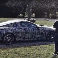 BMW 8シリーズクーペ 新型のティザーイメージ