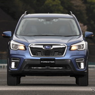 新型スバル・フォレスターPremium