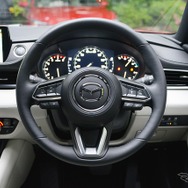 マツダ・アテンザワゴン改良新型