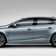現行ボルボ V40