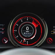 アストンマーティン DB11 AMR
