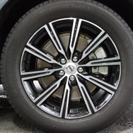 ボルボ XC60 D4 AWD Inscription