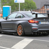 BMW M4 CSL プロトタイプスクープ写真