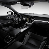 新型ボルボS60のRデザイン