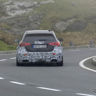 メルセデス AMG A45 スクープ写真