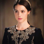 「REIGN/クイーン・メアリー」(C)2015 Warner Bros. Entertainment Inc. All rights reserved.