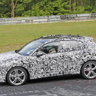 アウディ RS Q3 次期型スクープ写真