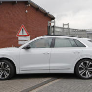 アウディ SQ8 スクープ写真
