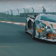 ランボルギーニ アヴェンタドール SVJ の開発プロトタイプ車