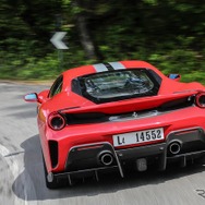 フェラーリ 488ピスタ