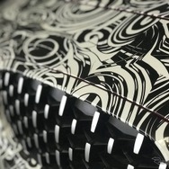 BMWの新型車のティザーイメージ