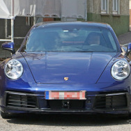 ポルシェ 911 新型（992型）フルヌードスクープ写真