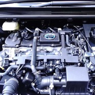 トヨタ カローラスポーツ ハイブリッド