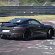 ポルシェ ケイマン GT4 スクープ動画