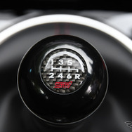 スバル WRX STI TYPE RA-R STIパフォーマンスパーツ装着車