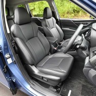 スバル フォレスター 新型（プレミアム）