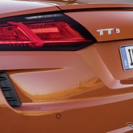 アウディ TTS 改良新型 海外試乗