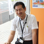 『千葉スバル自動車株式会社成田店』のチーフカーライフアドバイザー・木嶋 亮さん。