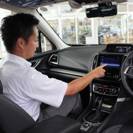 『千葉スバル自動車株式会社成田店』のカーライフアドバイザー・田川敦士さん。