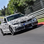 BMW 3シリーズ セダン 新型の開発プロトタイプ車