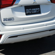 三菱 アウトランダー PHEV（プロトタイプ）