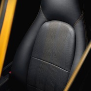 20年ぶりに1台のみ生産されたポルシェ 911 ターボ（993型）