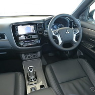 三菱 アウトランダーPHEV（プロトタイプ）