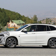 BMW X1 改良新型スクープ写真