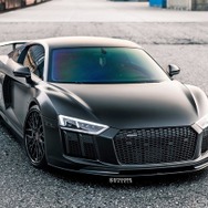 バッドモービル? ステルス戦闘機？アウディR8をサテンブラックで仕上げる！