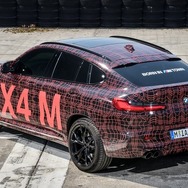 BMW X4M の開発プロトタイプ車