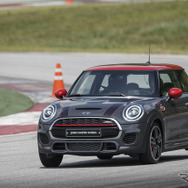 MINI ジョン クーパーワークス 海外試乗会