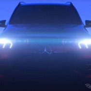 メルセデスベンツGLE新型のティザーイメージ