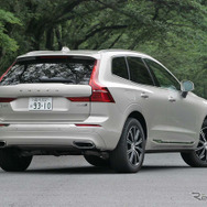 ボルボ XC60 D4