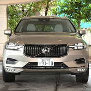 ボルボ XC60 D4 AWD