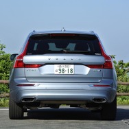 ボルボ XC60 D4 Inscription