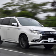アウトランダーPHEV（Sエディション）