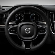 新型ボルボ V60 クロスカントリー