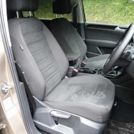 VW トゥーラン 新型（TDIハイライン）